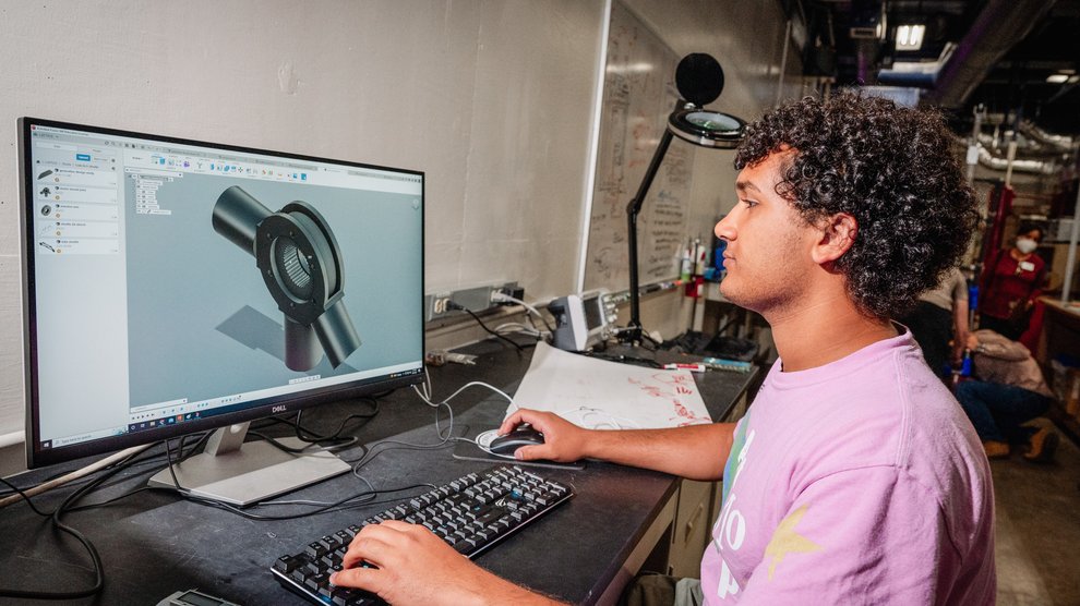 Student in lab using a computer.