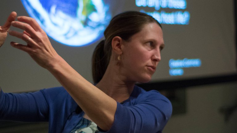 Professor Heather Knutson searches for planets outside of our solar system.