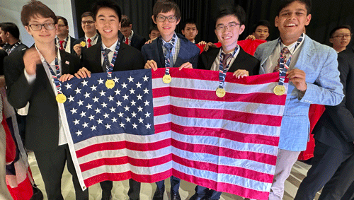 2025 IPHO Team