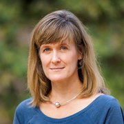 Tracy Dennison headshot