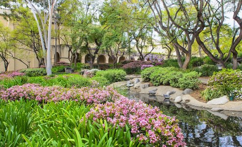 Caltech Lake