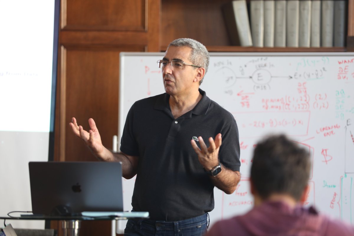 Reza Sadri teaches a workshop at the AI Bootcamp