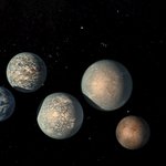 Illustration of seven TRAPPIST-1 planets 