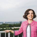 Headshot of France Córdova